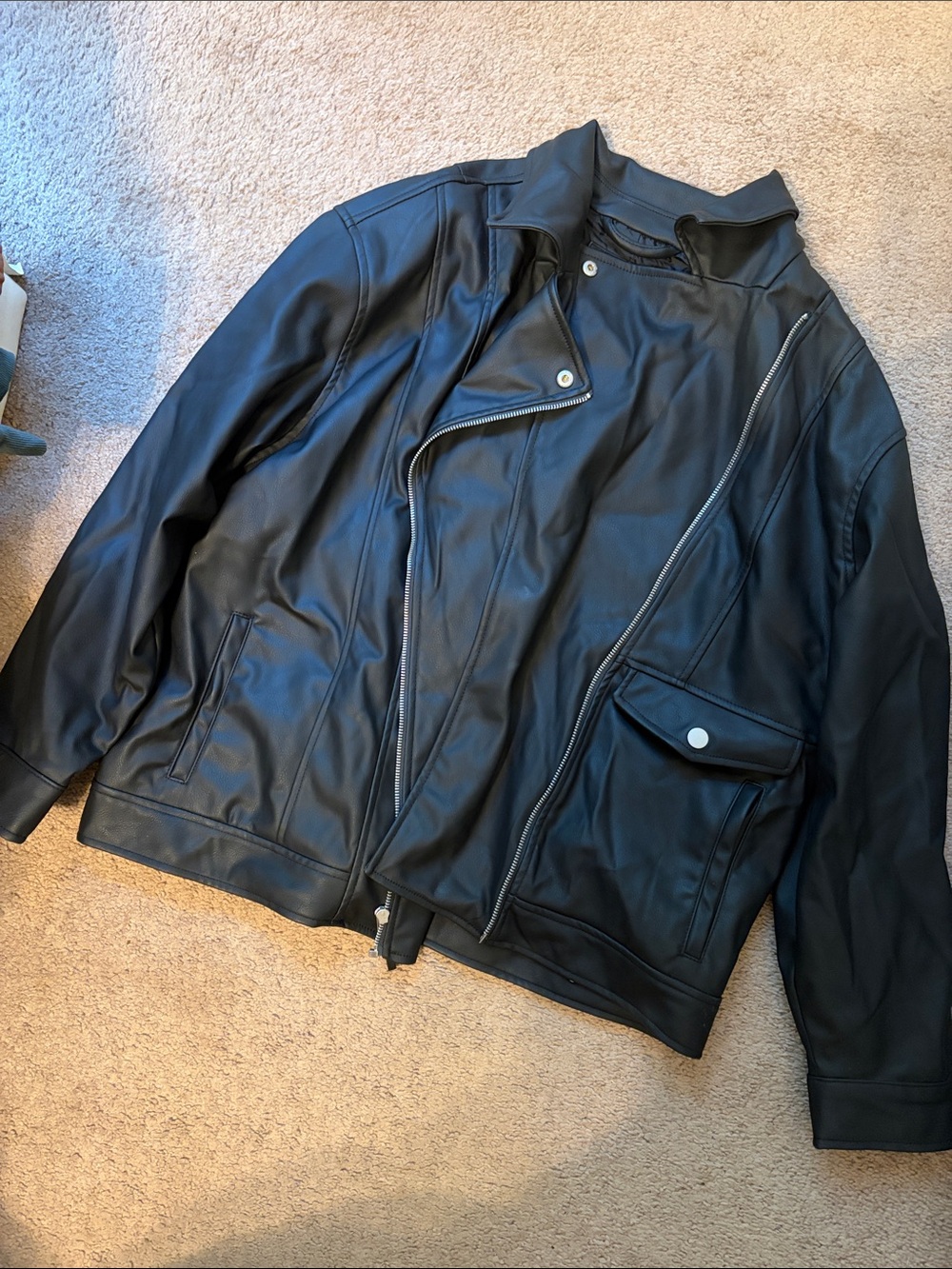 Universal Thread Black Leather Asymmetrical Moto Jacket